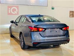 نيسان ألتيما